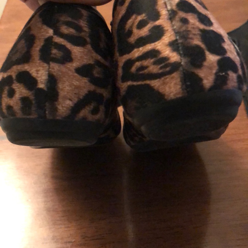 Leopard printed flats - Picture 4 of 5
